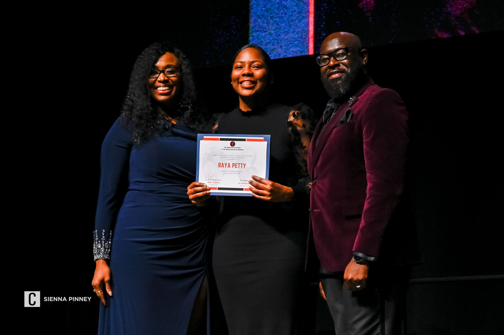 MLK Banquet, Scholarship Award
